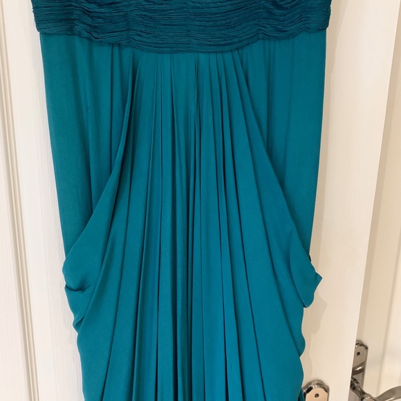 🔥HOST PICK🔥 Teal and Gold Applique Dress, size 0-2 (Stunning statement dress) - Picture 4 of 14